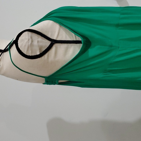 Dress - Picture 5 of 7